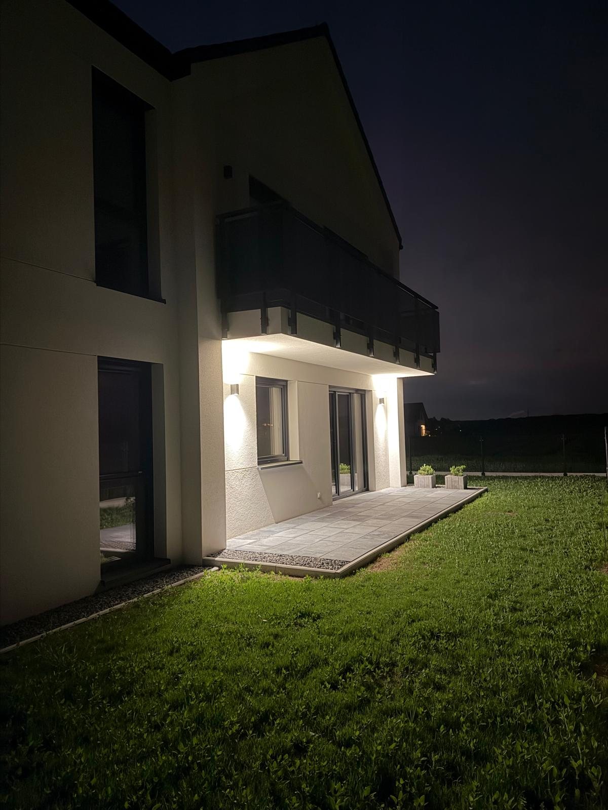Nowoczesny apartament z widokiem na jezioro — Wisła Wielka — zdjęcie 1