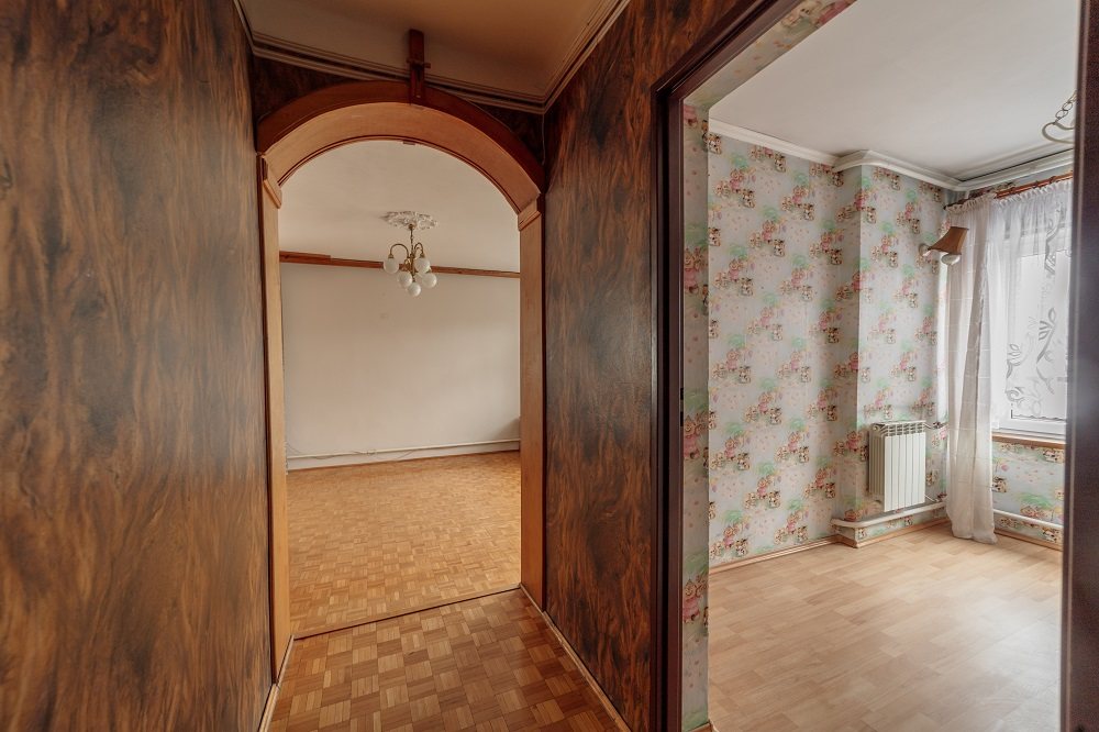 Całe piętro domu 104 m² ze strychem — Kamienica — zdjęcie 1